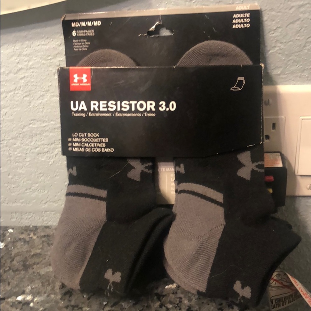 Under Armour NWT Men’s Lo-cut Socks NWT